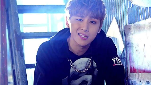 MONSTA X - (Rush) MV