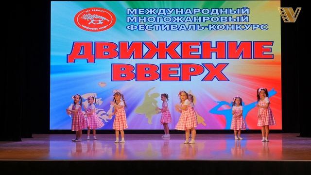 Dance "Kuklandia"." Assorted" pop dance studio. Танец «КУКЛЯНДИЯ». Хореография.