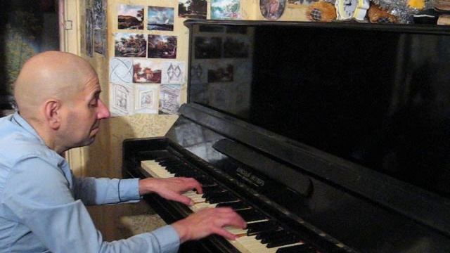 ROMANZA DE LATINA
