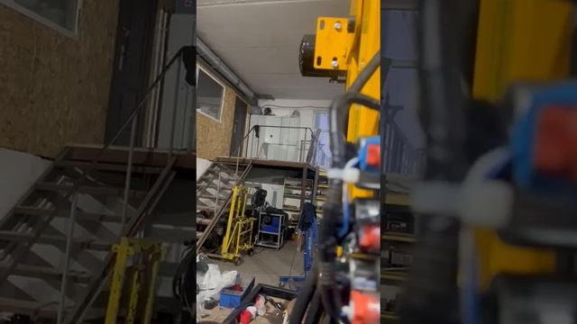 Монтаж манипуляторной установки VAAL на ГАЗель от клиента