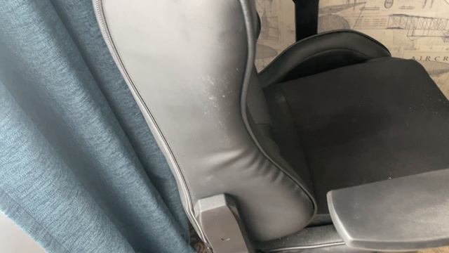 Пожалуй лучшее кресло для школьника Ardor Gaming Force Armor 2000M. Спустя 1,5 года использования.