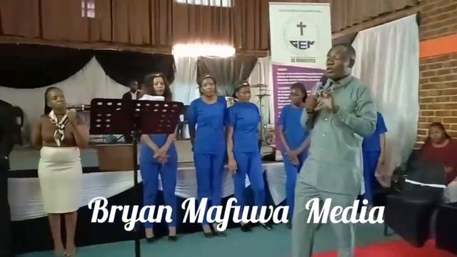 Evangelist Trymore Muparinga -Usaone munhu semunhu.Meso emweya, Spiritual eyes