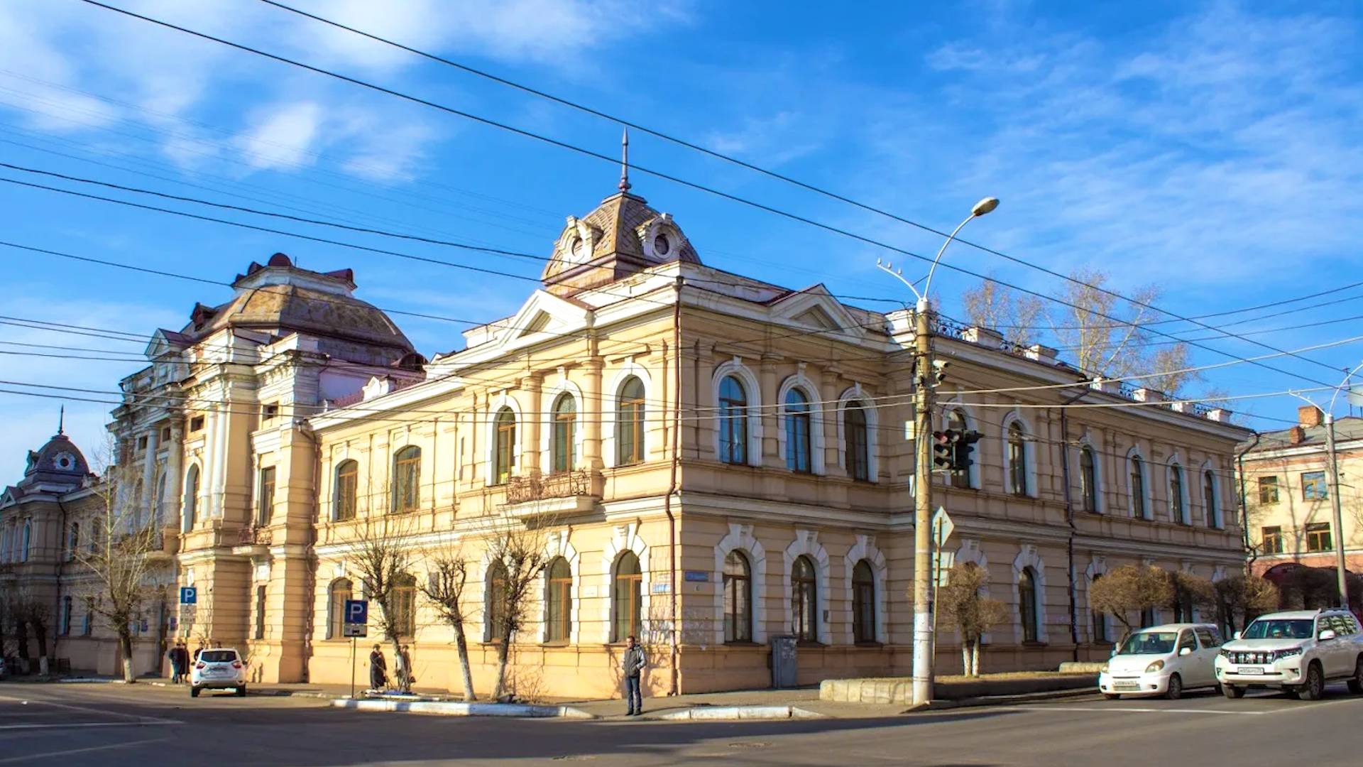 Тайную комнату в старейшем вузе открыли журналисты