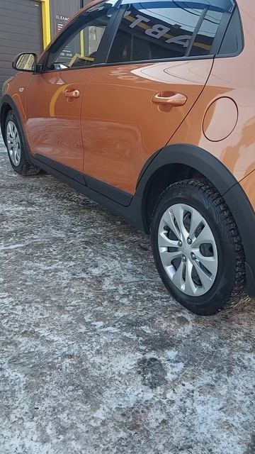 KIA RIO X-LINE 2018