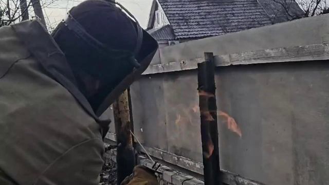 Астраханские газовики трудятся в Кременной
