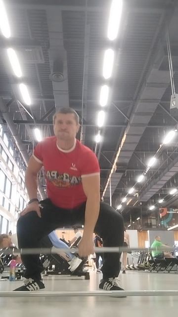 Рывок штанги одной рукой в 53 года
