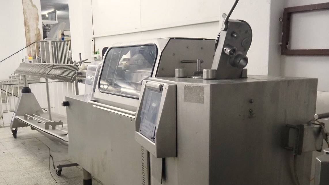 Handtmann-Maschinenfabrik-FPVLH-242+VF-611 (online-video-cutter.com)
