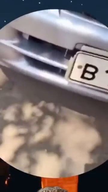 женщина и авто