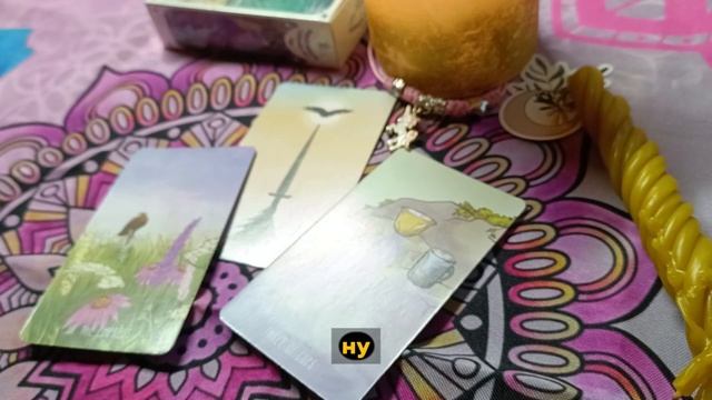 Как действовать сейчас? Актуальный расклад таро