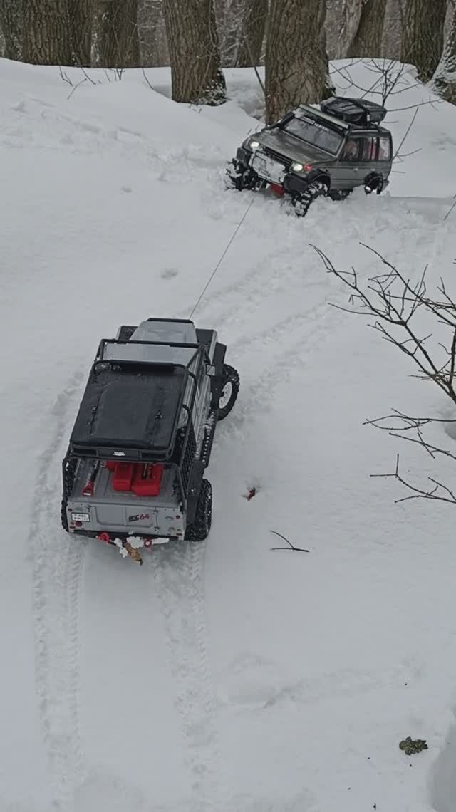 Паджеро помогает Дефендеру) #rc #rccar #rccars #4x4rc #scale #rclife #rcmodel #customrc