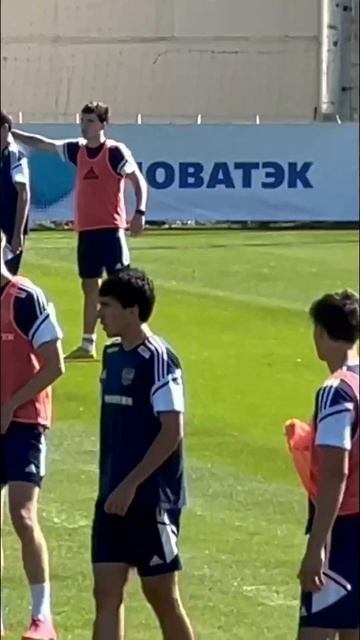 КАРПИН КРИЧИТ ИГРОКУ СБОРНОЙ: "ДОБРОЕ УТРО! ЧТО НА ВИДЕО СМОТРЕЛИ? ДАВАЙ, ЕПТ!"