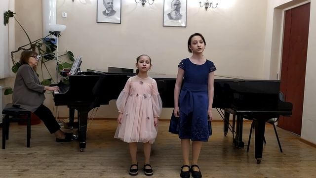 Дуэт Филисова Альбина- Филисова Виктория Р.Паулс "Колыбельная"
