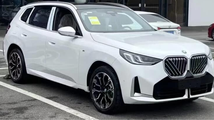 Он как BMW X5, только дешевле: названы сроки старта продаж нового BMW X3 2025 с удлиненной базой