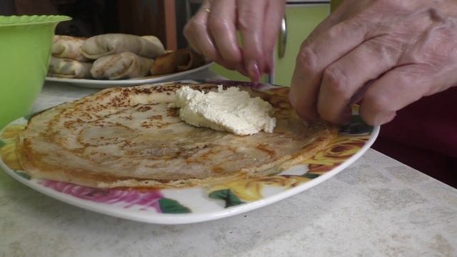 Пеку Блины и лепешки.
