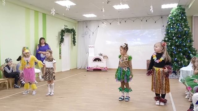 Вика Полина Настя нг в садике часть 2 2022