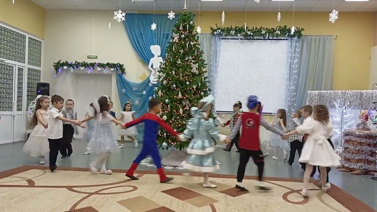 Новогодний утренник гр. №14 д/с Бэлэкэч 20.12.2023