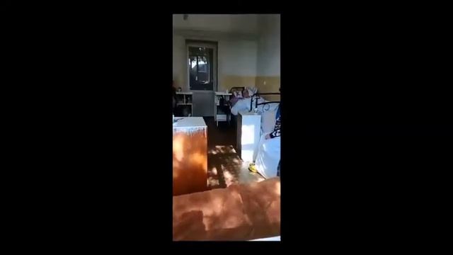 Будинок пристарілих в с.Любарці. Короткий зміст