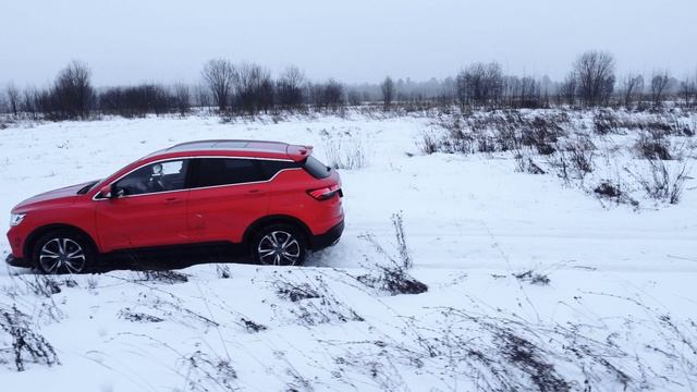 Видео со сравнительного теста Geely X50 и Bestune T77