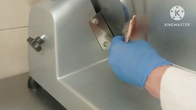 Рулет из грудинки