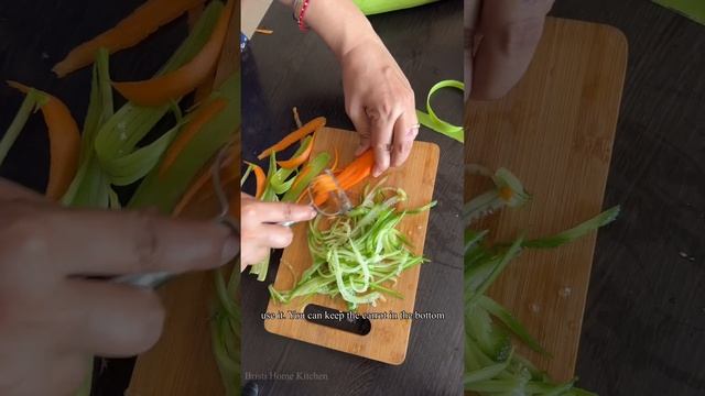 आज मैने Kitchen के लिए ढेर सारी Shopping की है |