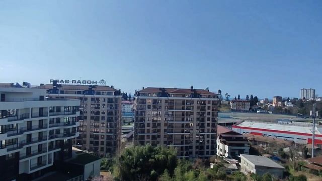 СОЧИ.ПОГОДА В МАРТЕ И АПРЕЛЕ. КАКУЮ ОДЕЖДУ НАДЕВАТЬ?
