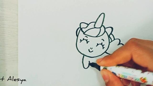 Рисую милого единорожку с крыльями 😍