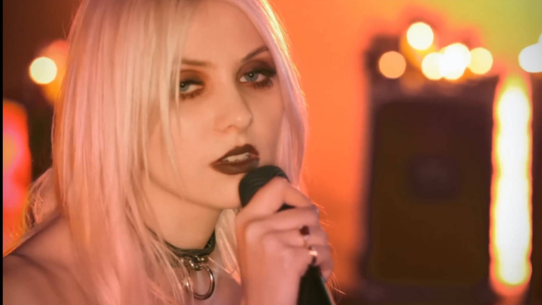 The Pretty Reckless - Just Tonight (HD)