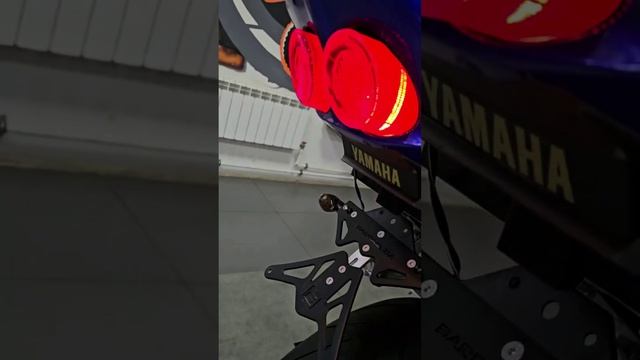 YAMAHA FZS1000 (2003) синий, 46500 пробег