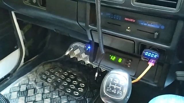 Isuzu Panther Kotak Double Cabin [TBR54] (2006) review - Indonesia