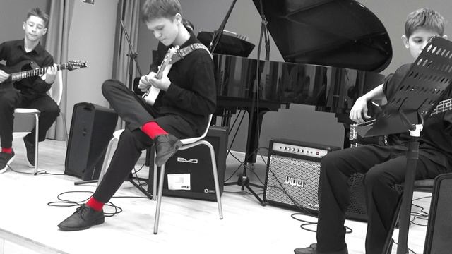 The Crying Machine (Steve Vai) репетиция и выступление ансамбля "Surf Time"