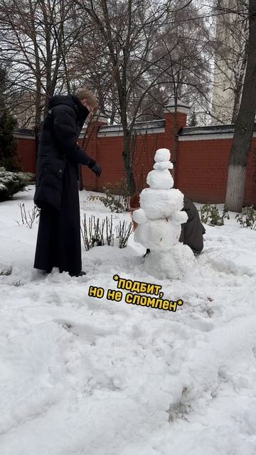 За кадром