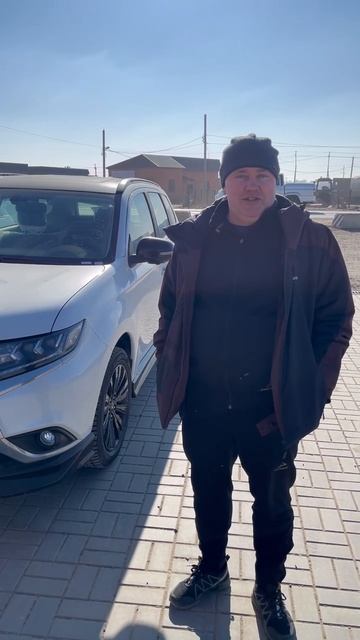 OUTLANDER BLACK EDITION 2.4 л 4WD