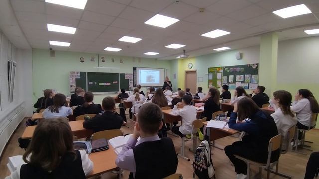 Урок литературы в 7 классе (учитель Анисимова Ю.В.)