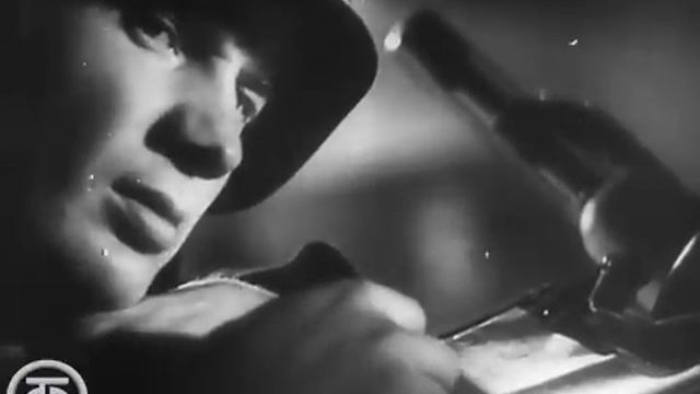 Марк Бернес. «Темная ночь»