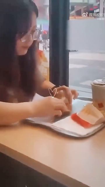 1000092357.mp4