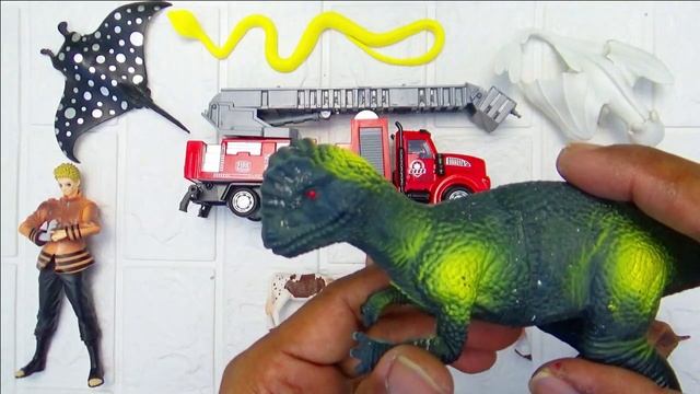 Dinosaurs Jurassic World Evolution 2 Horse 2022 Fire Truck Yellow snake Baby Cow