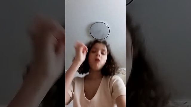 простите пожалуйста там где-то посередине я забыла выключить камеру @МаШа