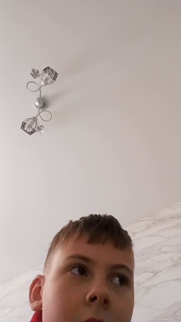1000069210.mp4