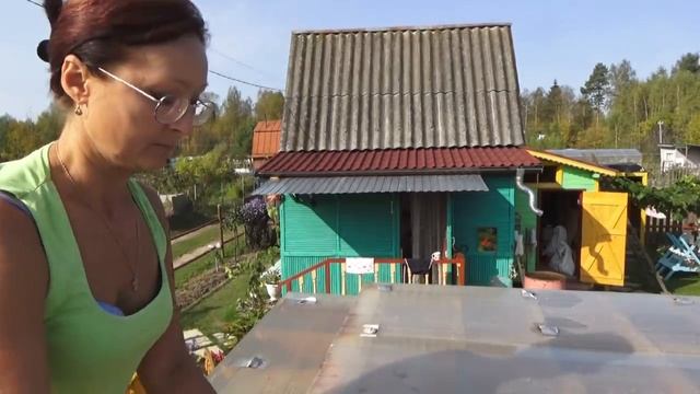 6 соток 26 сентября 2020 года. Будни дачников. Соседка в гостях..