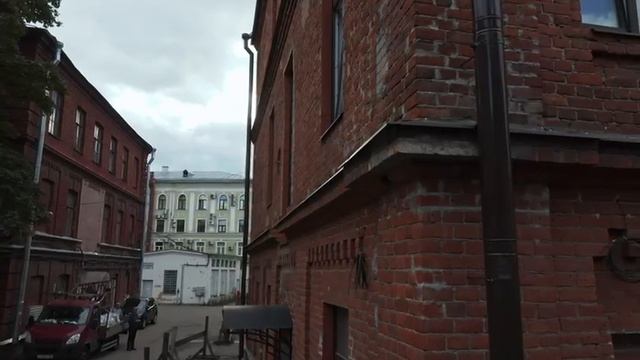 Объект Метроз:  Бизнес - центр на Михайлова 19