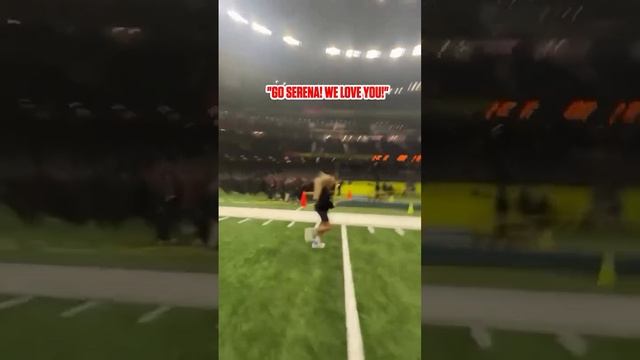 Serena Williams casually running across the Super Dome ♀️