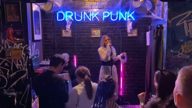 Rory - Из ресторанов Drunk Punk Bar 30.10.22 Москва