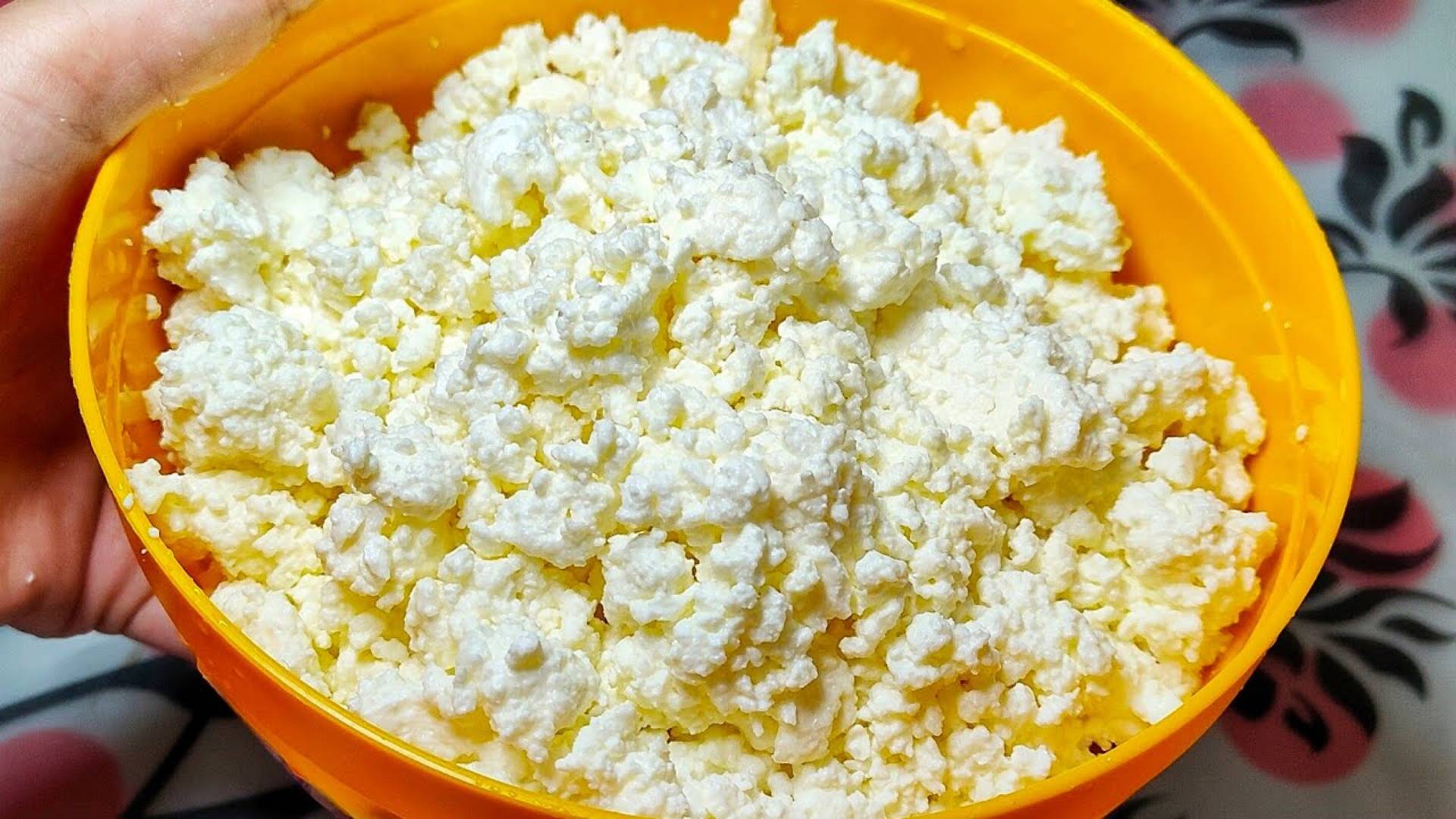 У ВАС ЕСТЬ ТВОРОГ НАУЧИЛА ВСЕХ ПОДРУГ ГОТОВИТЬ ТАКУЮ ВКУСНЯШКУ ПОДРУЖКИ В ВОСТОРГЕ ОТ РЕЗУЛЬТАТА