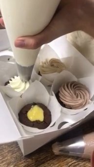 Украшение капкейки