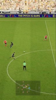 Ловко снял мяч с ноги