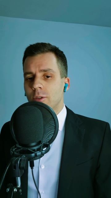 Спас песню "Журавли"