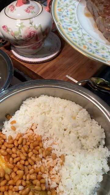 Жарим стейк рибай на сухой сковороде без добавления жира и масла