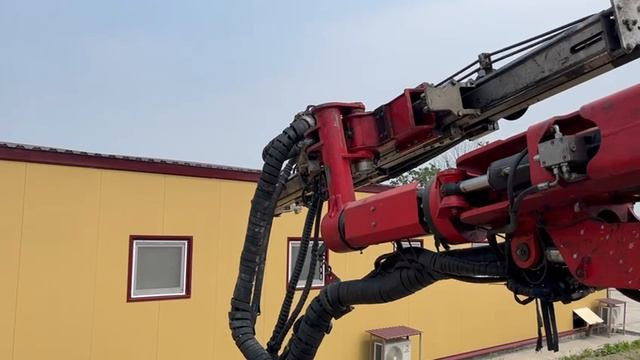 Анкероустановщик UNIROC строительство тоннеля обхода Смольяниново Приморский край
