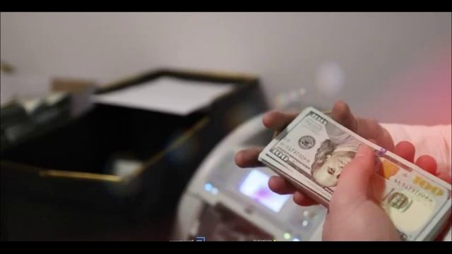 У продажного хряка по совместительству мэра Киева