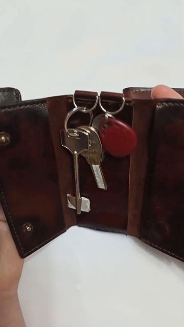 Изделия из натуральной кожи ручной работы | DIY Genuine leather goods #Shorts